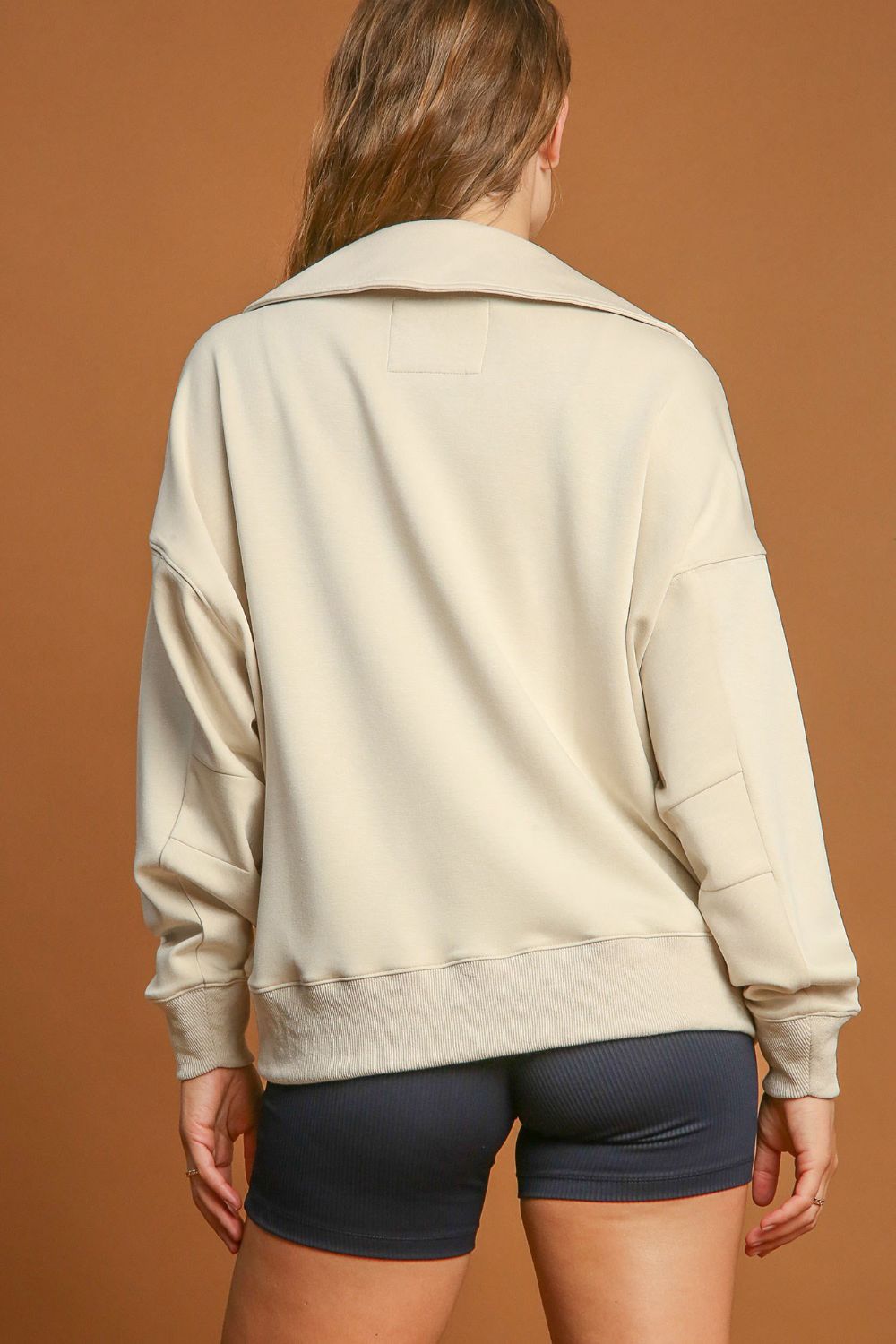 Women's Cream Collar Dropped Shoulder Sweatshirt