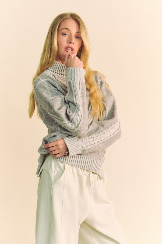 Women's Light Grey Oversized Chunky Turtleneck Sweater