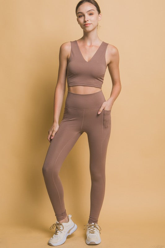 Cappuccino High Waist Active Leggings with Side Pockets