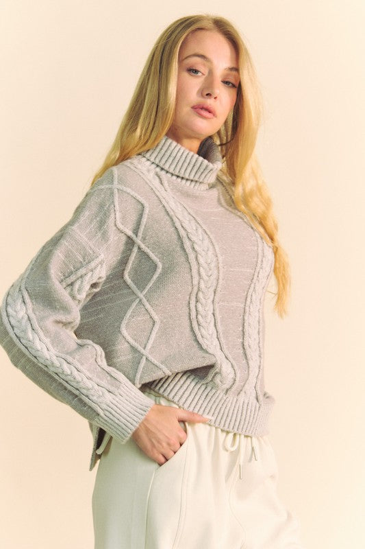 Women's Light Grey Oversized Chunky Turtleneck Sweater