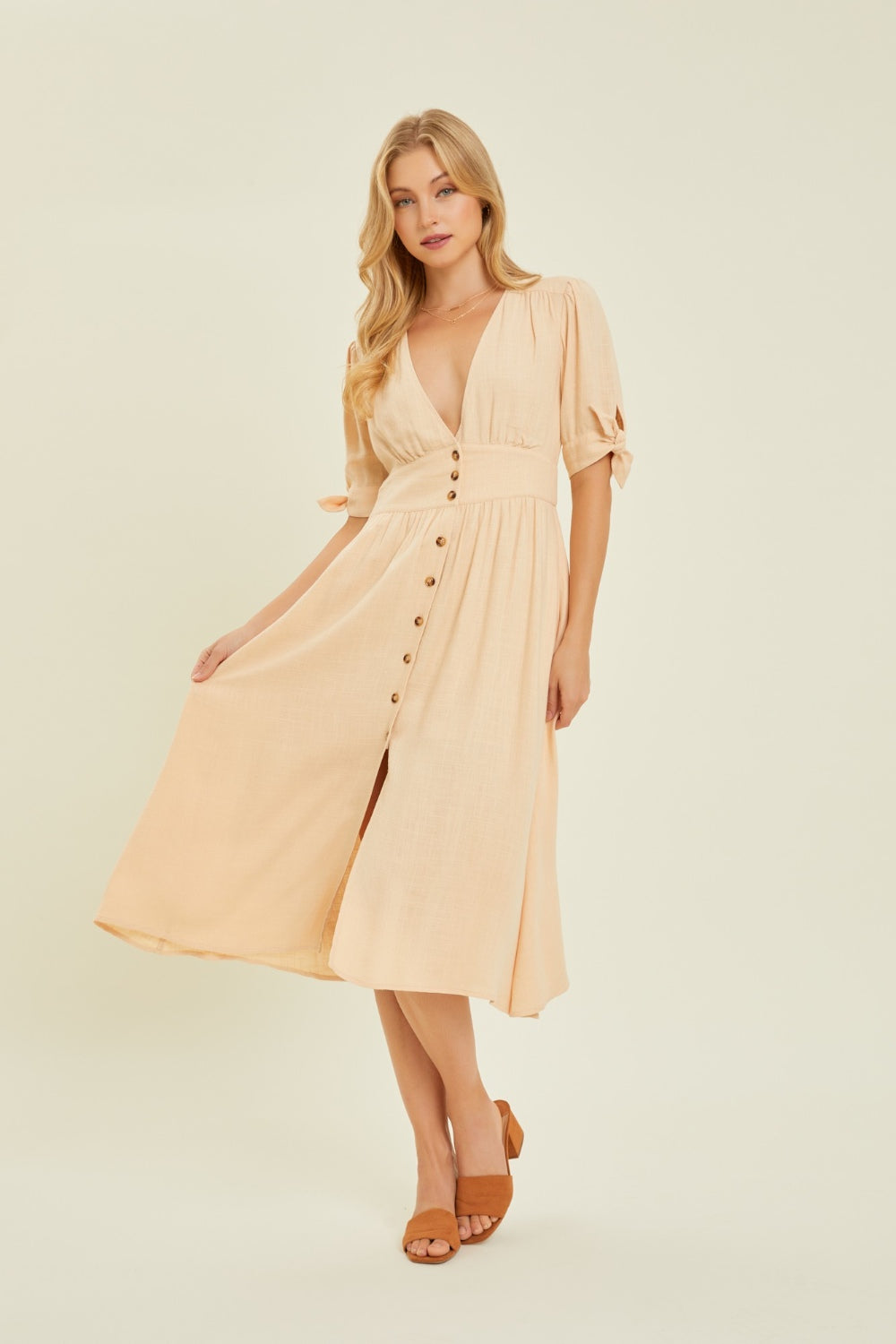 Women's Cream Linen Plunge V-Neck Button-Down Midi Dress