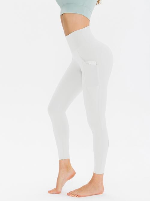 Women's Wide Waistband Tennis Leggings with Ball Pockets