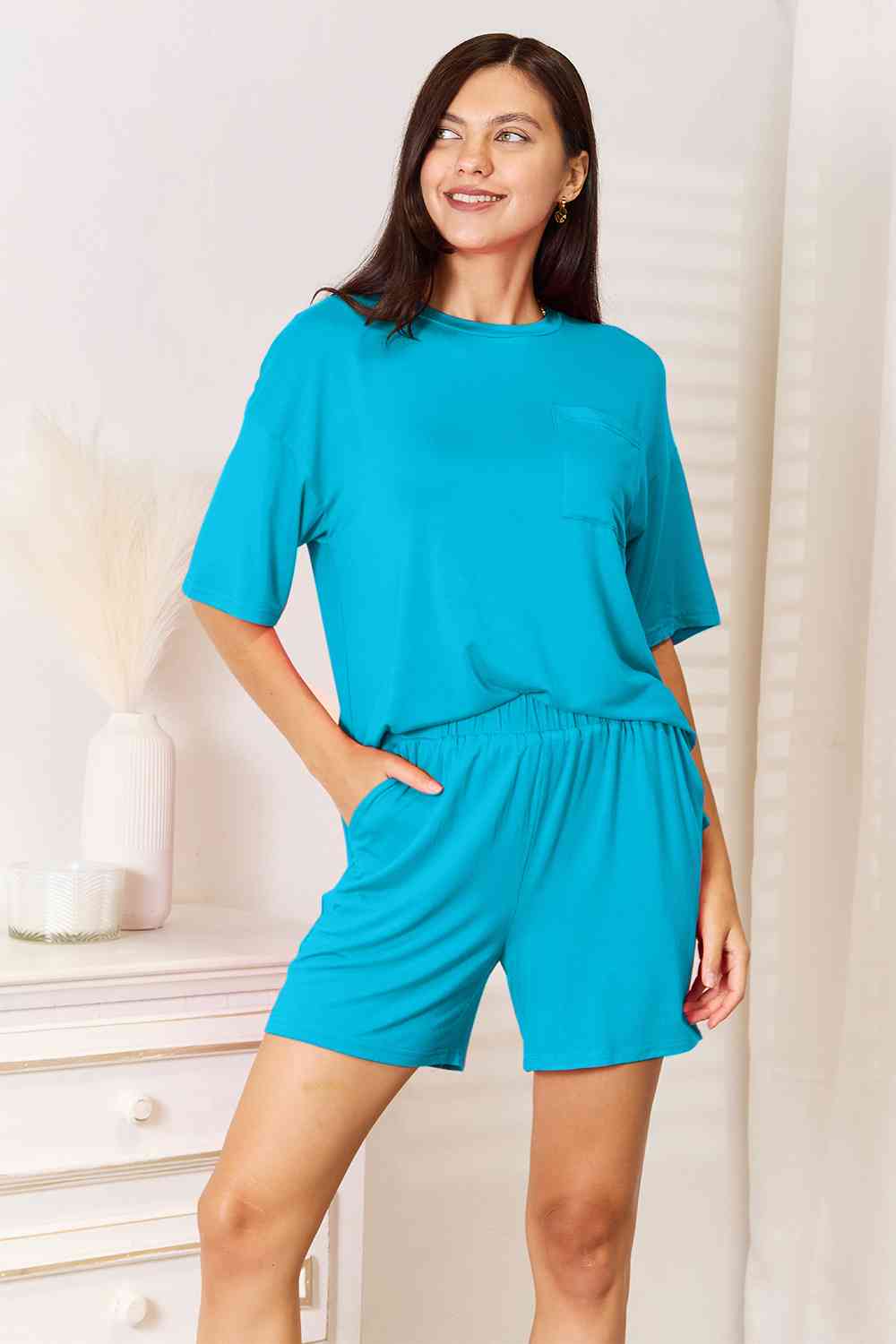 Women's Half Sleeve Oversized Top and Shorts Set with Pockets