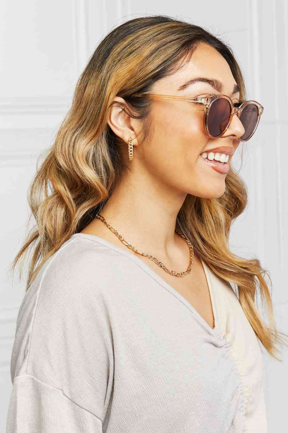 Womens Retro Style Round Sunglasses