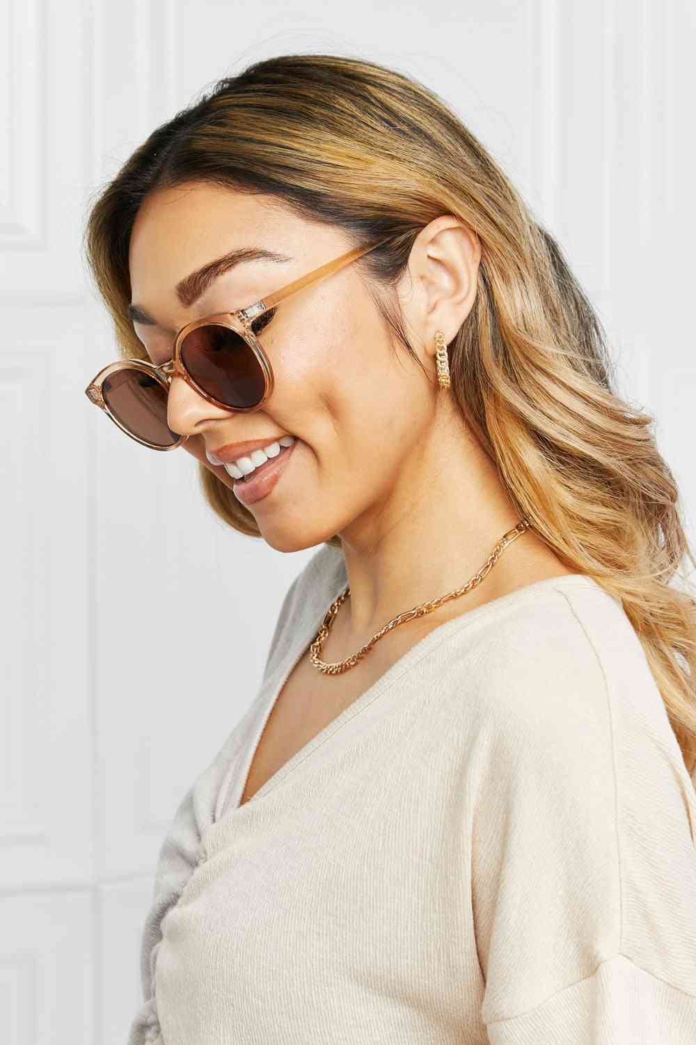 Womens Retro Style Round Sunglasses