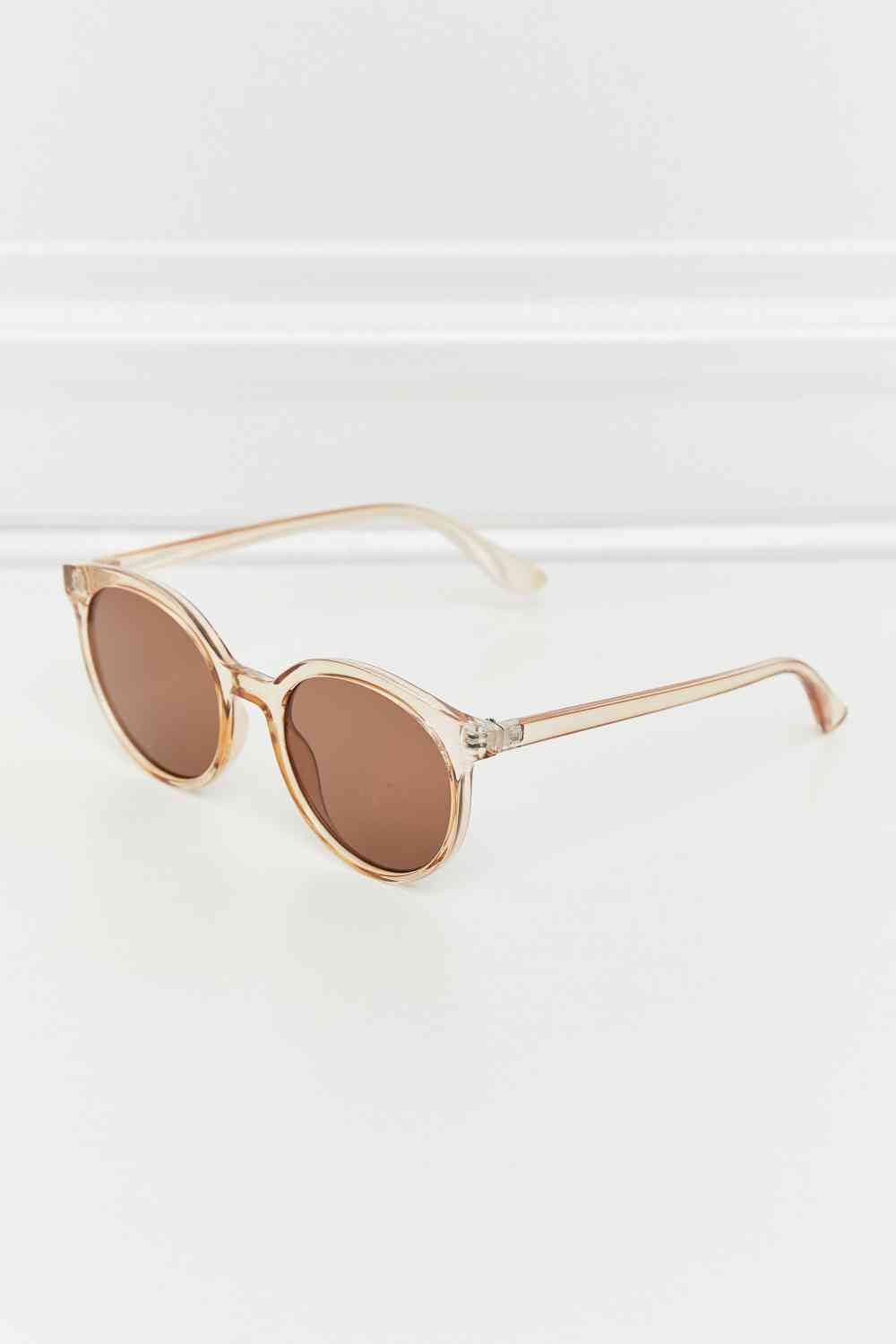 Womens Retro Style Round Sunglasses